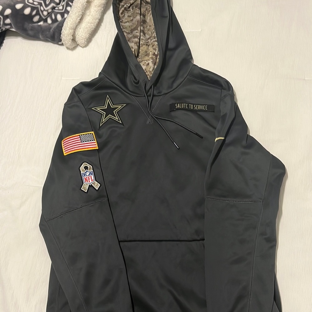 Vintage solute to service cowboys hoodie